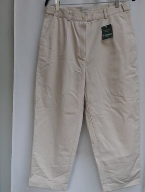 LL Bean Size 12 Original Fit  Cropped Pants   #274907